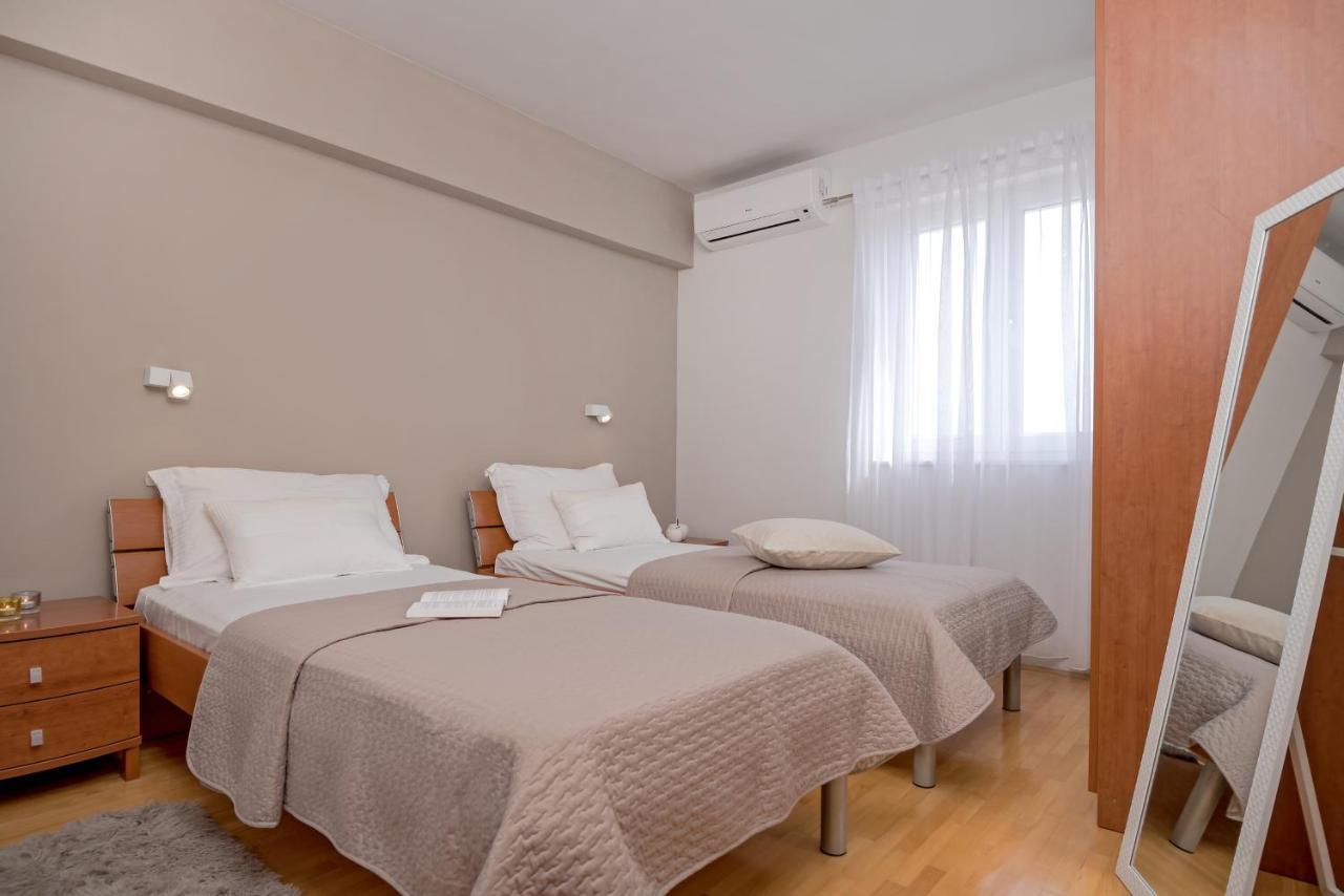 Apartments And Rooms With Parking Space Rogoznica - 10339 מראה חיצוני תמונה