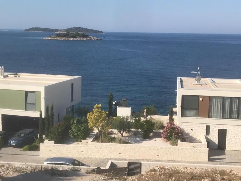 Apartments And Rooms With Parking Space Rogoznica - 10339 מראה חיצוני תמונה