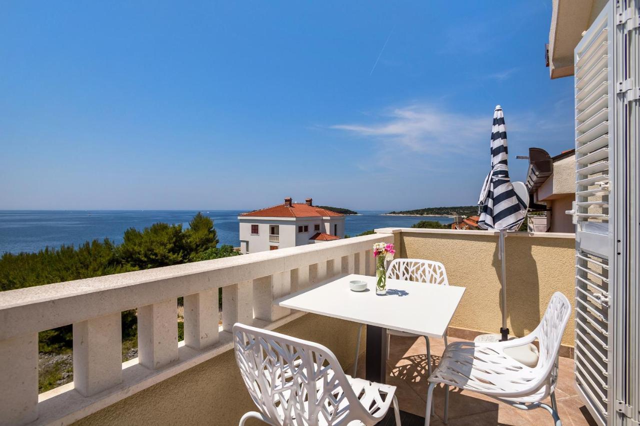 Apartments And Rooms With Parking Space Rogoznica - 10339 מראה חיצוני תמונה
