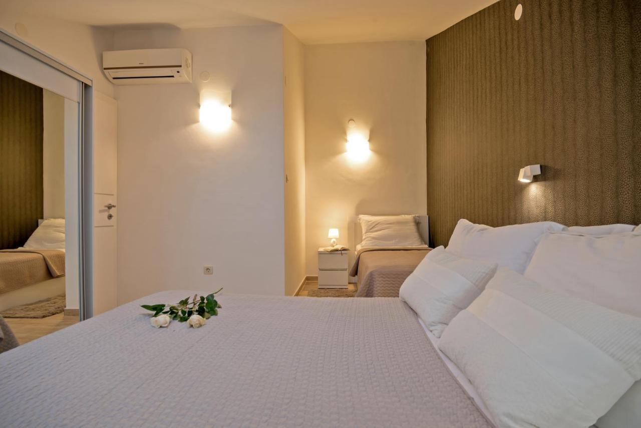 Apartments And Rooms With Parking Space Rogoznica - 10339 מראה חיצוני תמונה