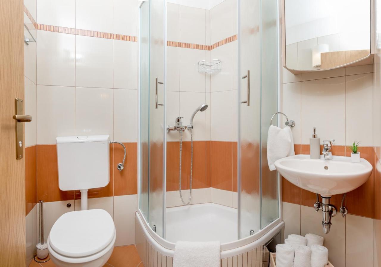 Apartments And Rooms With Parking Space Rogoznica - 10339 מראה חיצוני תמונה