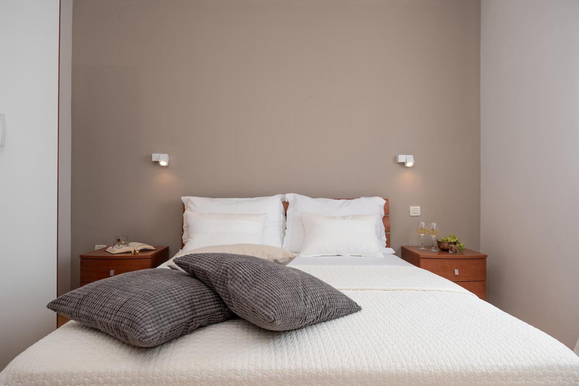 Apartments And Rooms With Parking Space Rogoznica - 10339 חדר תמונה